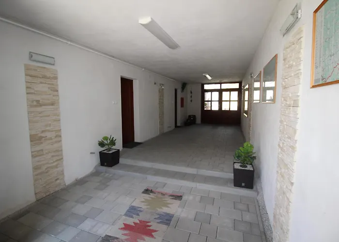 Chalupka Ii 게스트하우스 3*